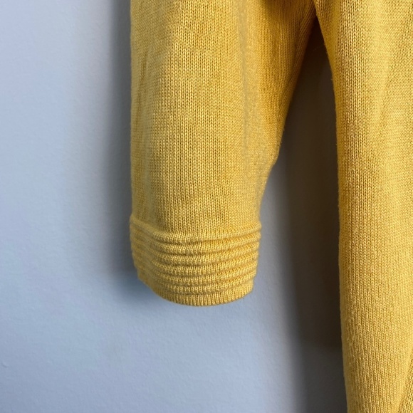 Banana Republic Factory Long Sleeve 1/2 Button Front Mustard V-Neck Cardigan M - Picture 6 of 13